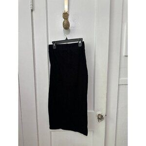 Style Mint women’s size one X-large, black maxi skirt